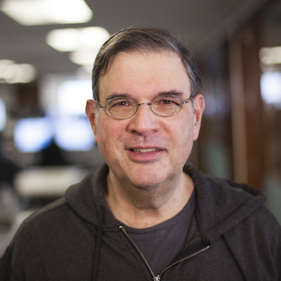 Smartsheet高级软件开发工程师Sheldon White的照片